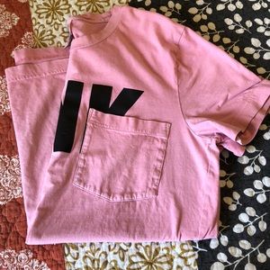PINK tee